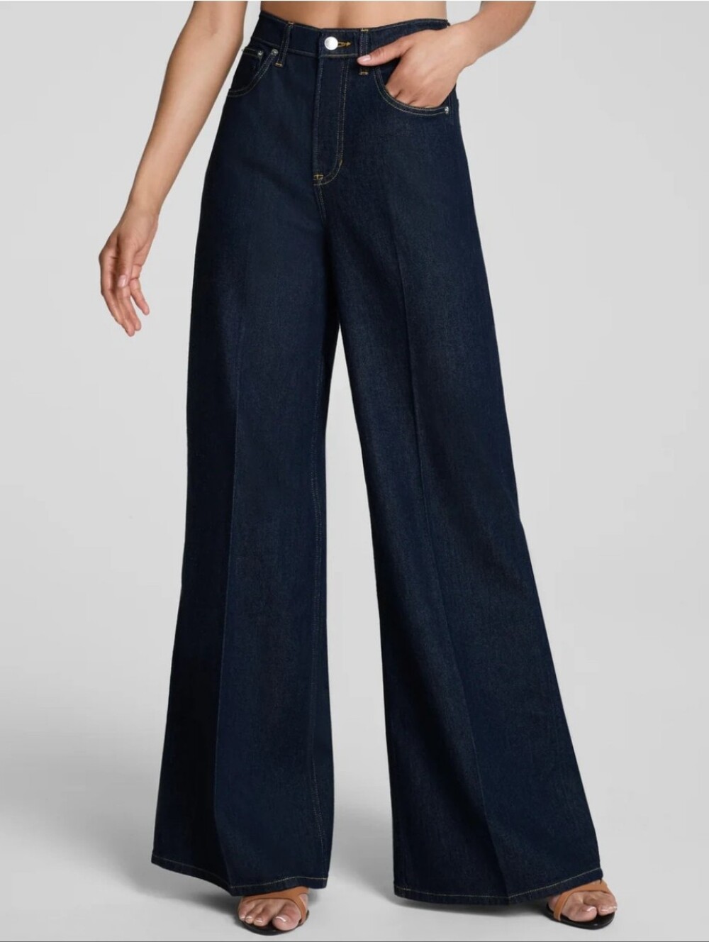 SPANXsupersmooth Authentic 360 Dark Indigo Lightweight Super Wide-Leg Jeans - Picture 2 of 7